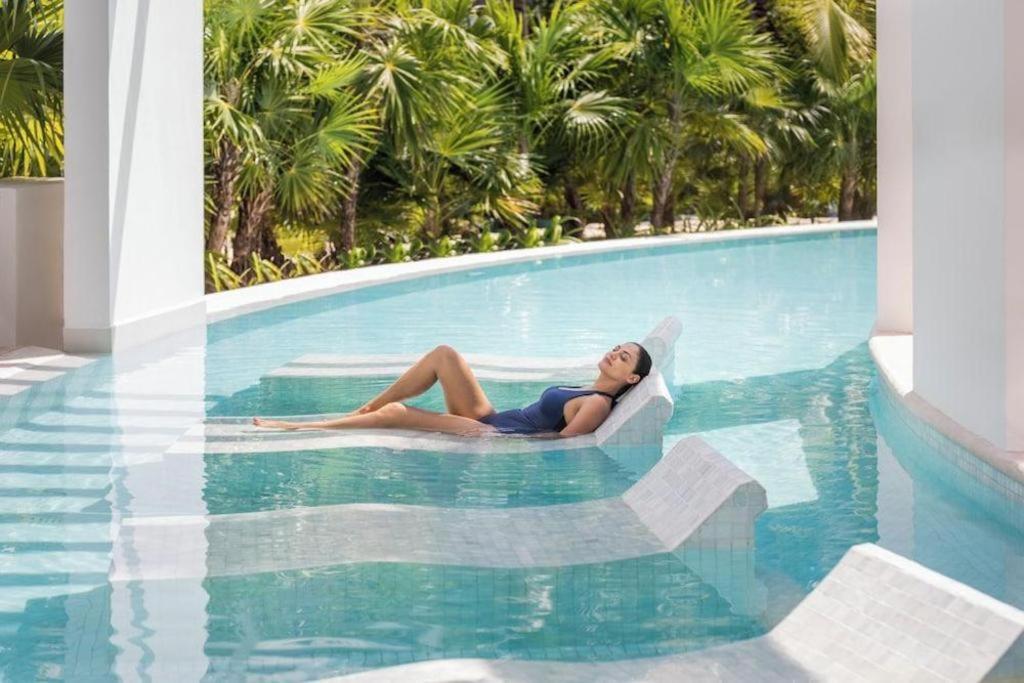 Hotel Excellence Playa Mujeres (Adults Only) Cancún Esterno foto