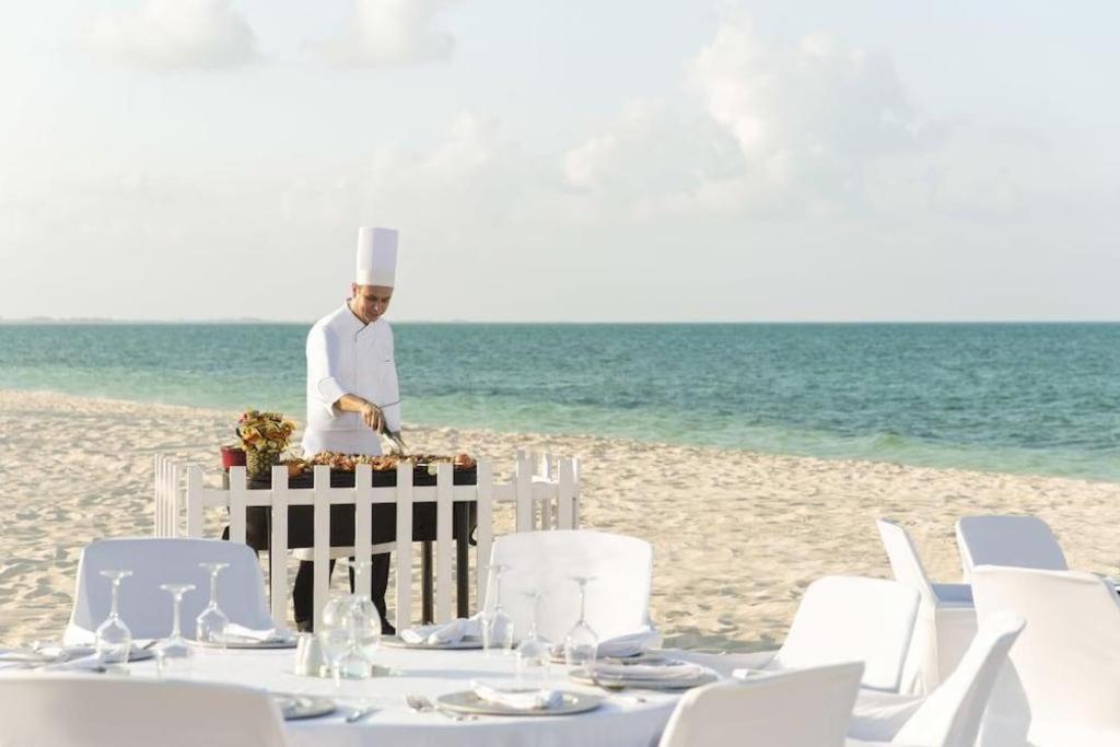 Hotel Excellence Playa Mujeres (Adults Only) Cancún Esterno foto