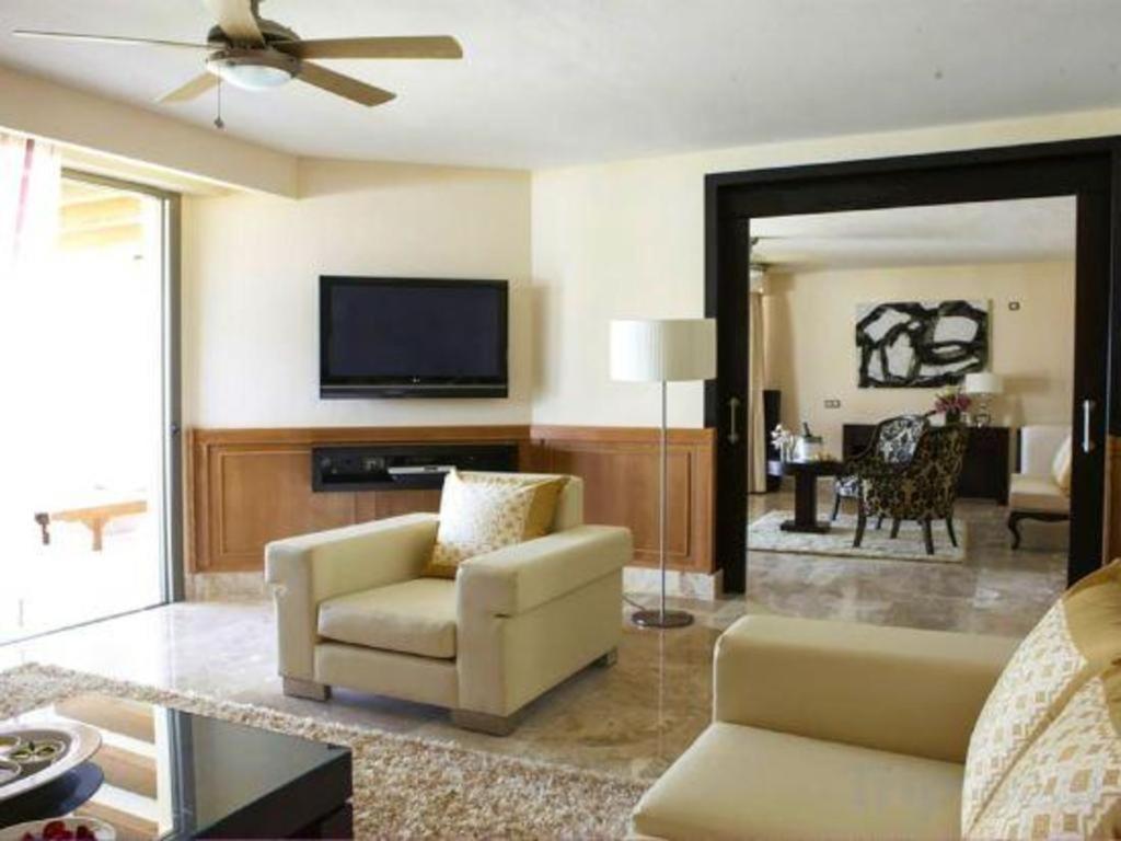 Hotel Excellence Playa Mujeres (Adults Only) Cancún Esterno foto